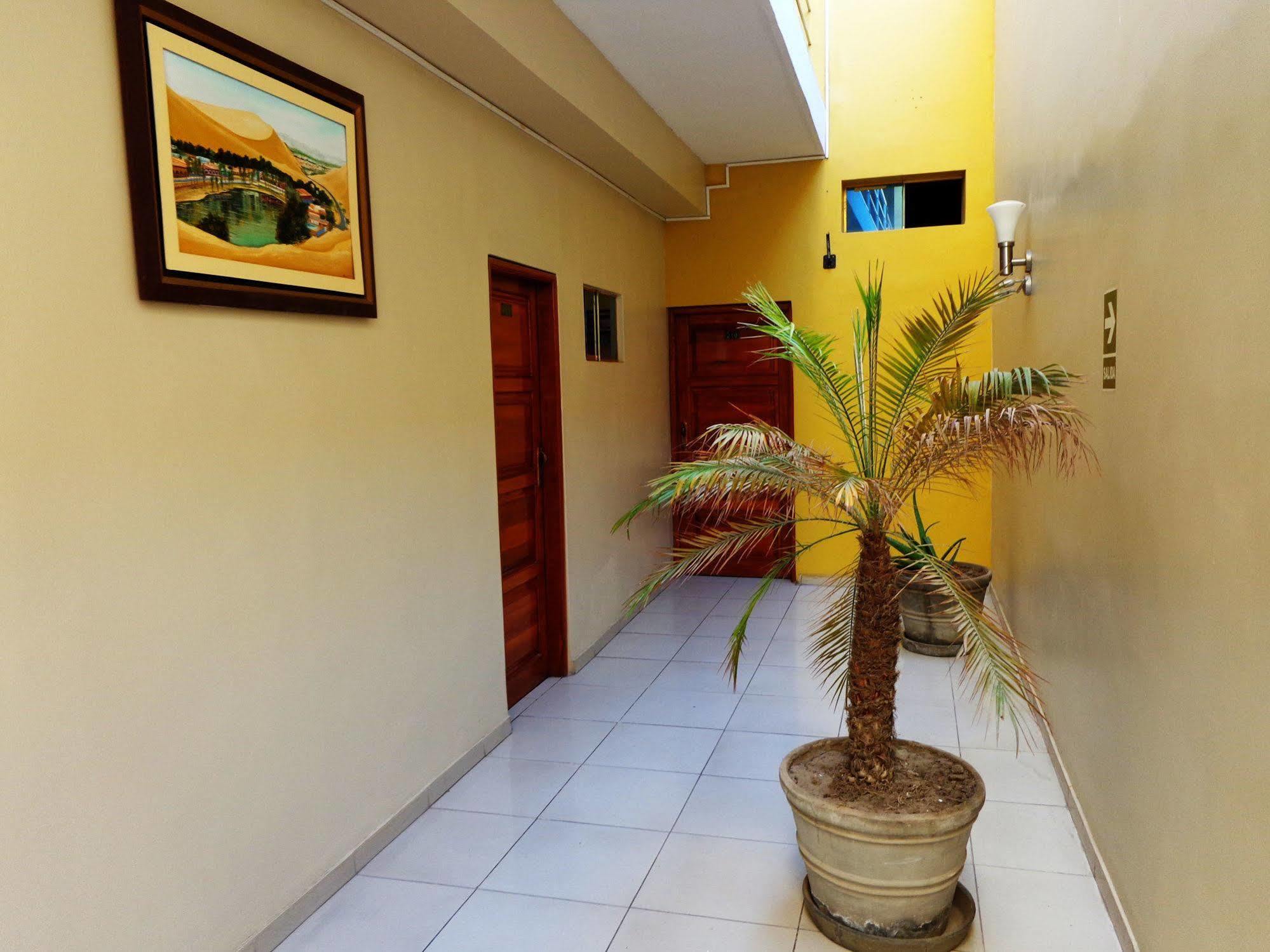Hotel Colon Plaza Ica Exterior photo